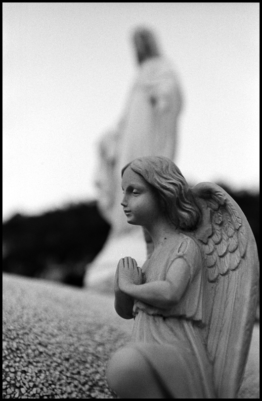 Cimitero hk 14 - ©copyright Marco Giardini